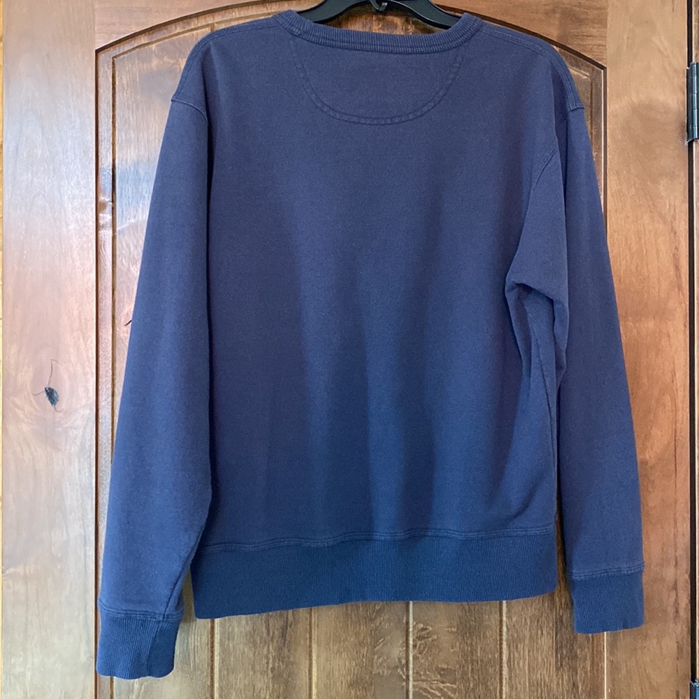Champion Sweatshirt - Picture 2 of 5